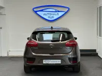 Gebraucht Kia Ceed Edition 7 135 PS (99 kW) 2018 Braun Kleinwagen