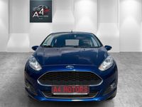Gebraucht Ford Fiesta Celebration 80 PS (58 kW) 2017 Blau Kleinwagen