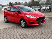 Gebraucht Ford Fiesta Trend 60 PS (44 kW) 2016 Rot Kleinwagen