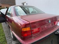 Second-hand BMW 525 192 CP (141 kW) 1993 Berlinǎ