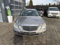 Gebraucht Mercedes E200 184 PS (135 kW) 2007 Cubanitsilber  metallic Kombi