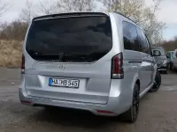 Gebraucht Mercedes V250 Style 190 PS (139 kW) 2026 Hightechsilber metallic Van / Kleinbus