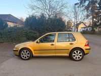Gebraucht VW Golf IV Basis 101 PS (74 kW) 2000 Gold Limousine