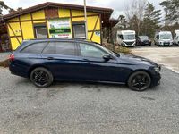 Gebraucht Mercedes E300 194 PS (142 kW) 2019 Blau Kombi