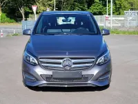 Gebraucht Mercedes B200 136 PS (100 kW) 2016 Mountaingrau Kleinwagen