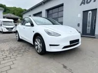 Käytetty Tesla Model Y Standard Range 216 kW (295 HP) 2023 Valkoinen Katumaasturi