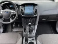 Gebraucht Ford Focus Ambiente 101 PS (74 kW) 2013 Schwarz Kombi