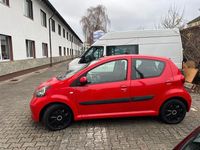 Gebraucht Toyota Aygo Cool 68 PS (50 kW) 2008 Rot Kleinwagen