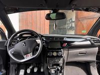 Gebraucht Citroën DS3 156 PS (114 kW) 2012 Schwarz Kleinwagen
