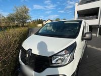 Gebraucht Renault Traffic 95 PS (69 kW) 2018 Weiß Van / Kleinbus