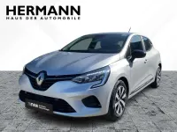 Gebraucht Renault Clio V Equilibre 67 PS (49 kW) 2022 Platingrau (grau) Limousine