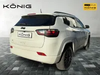 Gebraucht Jeep Compass Altitude 131 PS (96 kW) 2023 Alpine white (weiss) SUV