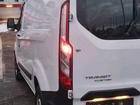 Gebraucht Ford Transit Custom 105 PS (77 kW) 2018 Weiß Van / Kleinbus