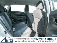 Gebraucht Hyundai i20 101 PS (74 kW) 2023 Weiß Kleinwagen
