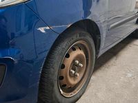 Gebraucht Hyundai i10 69 PS (50 kW) 2012 Blau Kleinwagen