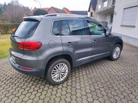 Gebraucht VW Tiguan Cup 140 PS (102 kW) 2015 Grau SUV