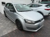 Gebraucht VW Polo Trendline 75 PS (55 kW) 2010 Silber Kleinwagen