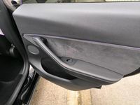 Gebraucht Tesla Model Y Long Range AWD 378 kW (514 PS) 2022 Schwarz SUV