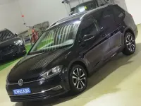 Gebraucht VW Golf VII IQ Drive 116 PS (85 kW) 2019 Deep blackperl. Kombi