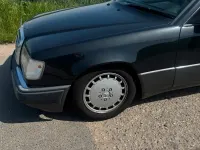 Gebraucht Mercedes 220 150 PS (110 kW) 1993 Schwarz Coupé