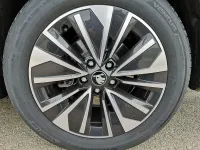 Neu Skoda Superb Selection 220 PS (161 kW) 2025 Ice tea yellow