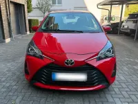 Gebraucht Toyota Yaris 69 PS (50 kW) 2018 Rot Kleinwagen