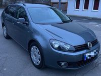 Gebraucht VW Golf VI Match 122 PS (89 kW) 2012 Grau Kleinwagen