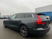 gebraucht Volvo V60 Kombi Momentum