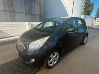 Używany Kia Venga 128 KM (94 kW) 2011 Czarny Hatchback