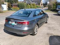 Gebraucht Audi A3 116 PS (85 kW) 2019 Silber Limousine