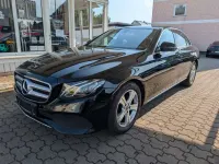 Gebraucht Mercedes E220 194 PS (142 kW) 2018 Schwarz Limousine