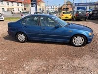 Second-hand BMW 318 143 CP (105 kW) 2002 Albastru Berlinǎ