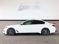 Gebraucht BMW 550 462 PS (339 kW) 2019 Alpinweiss 3 Limousine