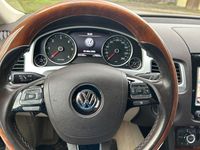 Gebraucht VW Touareg 204 PS (150 kW) 2013 SUV