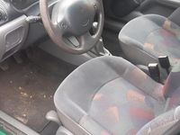 Gebraucht Renault Clio II 58 PS (42 kW) 2000 Grün Kleinwagen