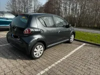 Używany Toyota Aygo 68 KM (50 kW) 2012 Szary Hatchback