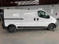Gebraucht Opel Vivaro 145 PS (106 kW) 2006 Weiß Van / Kleinbus