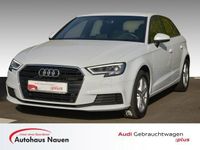 Gebraucht Audi A3 Sportback Design 150 PS (110 kW) 2018 Weiß metallic Kleinwagen