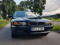 Gebraucht BMW 750 326 PS (239 kW) 2000 Blau Limousine