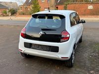 Gebraucht Renault Twingo Dynamique 71 PS (52 kW) 2015 Weiß Kleinwagen