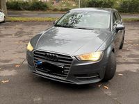 Gebraucht Audi A3 Attraction 180 PS (132 kW) 2013 Silber Limousine
