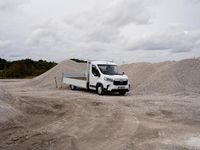 Neu Maxus eDeliver 9 150 kW (204 PS) 2025 Weiss / warm white Van