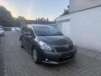 Gebraucht Toyota Verso Edition 126 PS (92 kW) 2011 Van / Kleinbus