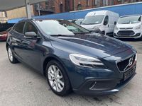Gebraucht Volvo V40 CC 152 PS (111 kW) 2017 Blau Kombi