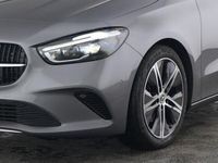 Gebraucht Mercedes B200 Advanced 163 PS (119 kW) 2025 Grau Van / Kleinbus