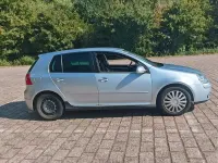 Gebraucht VW Golf V 140 PS (102 kW) 2006 Silber Kleinwagen