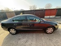 Gebraucht VW Passat Comfortline 116 PS (85 kW) 2006 Grau Limousine