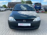 Second-hand Opel Corsa Comfort 90 CP (66 kW) 2001 Verde Hatchback