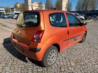 Używany Renault Twingo Authentique 58 KM (42 kW) 2008 Pomarańczowy Hatchback