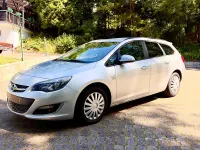 Gebraucht Opel Astra 140 PS (102 kW) 2013 Silber Kombi